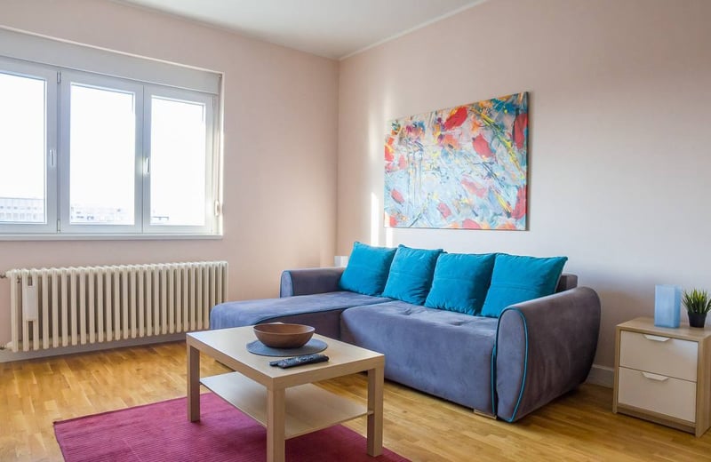 Alquiler de un espacioso apartamento de 2 habitaciones, 67 m², centro de la ciudad, Belgrado, Serbia